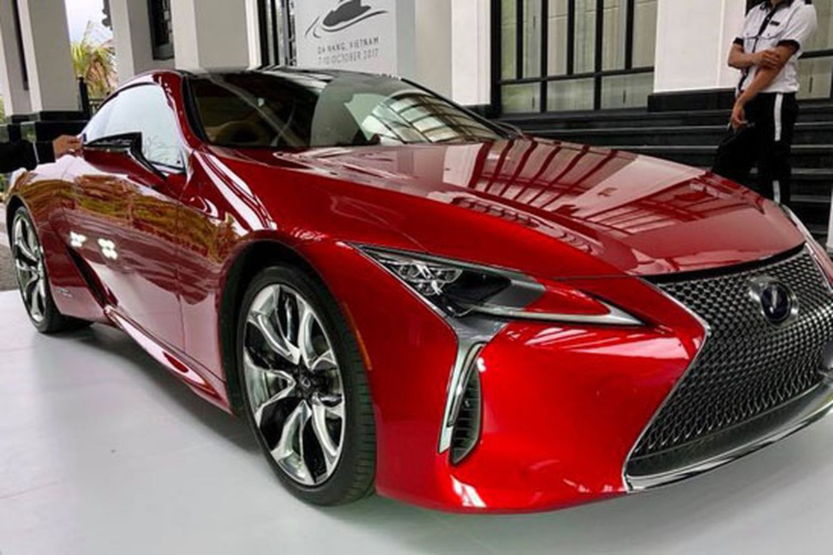 Xe sang Lexus LC 500h 2018 tien ty ve Viet Nam